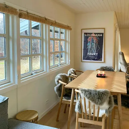 Near Five Minutes From Feriehus